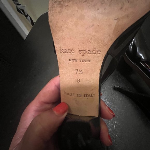 Kate Spade black patent leather slingback shoes size 7.5 - Picture 4 of 12